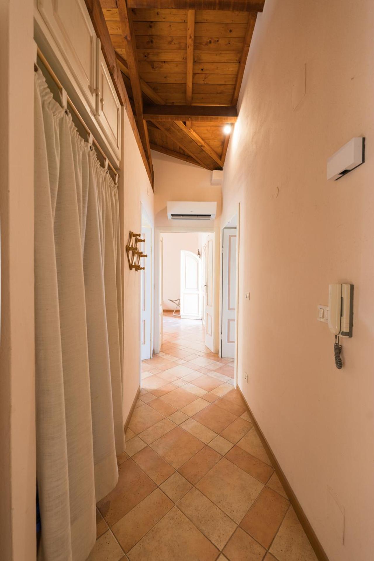 L'Attichetto Apartment Alghero Luaran gambar
